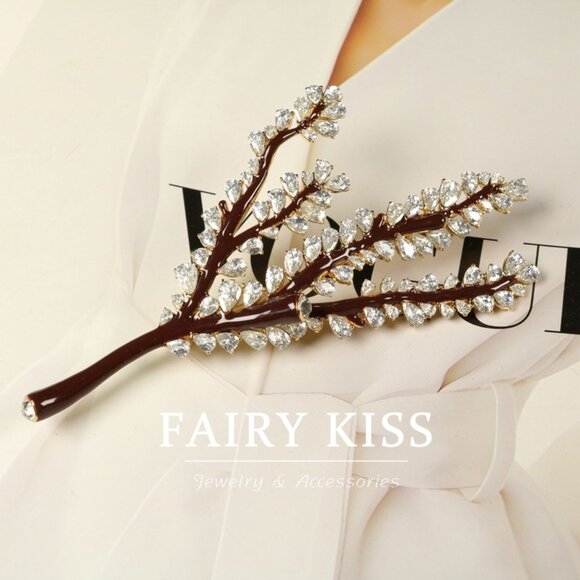 Luxury Gold Tone Rhinestone Branch Pin - Picture 6 of 9